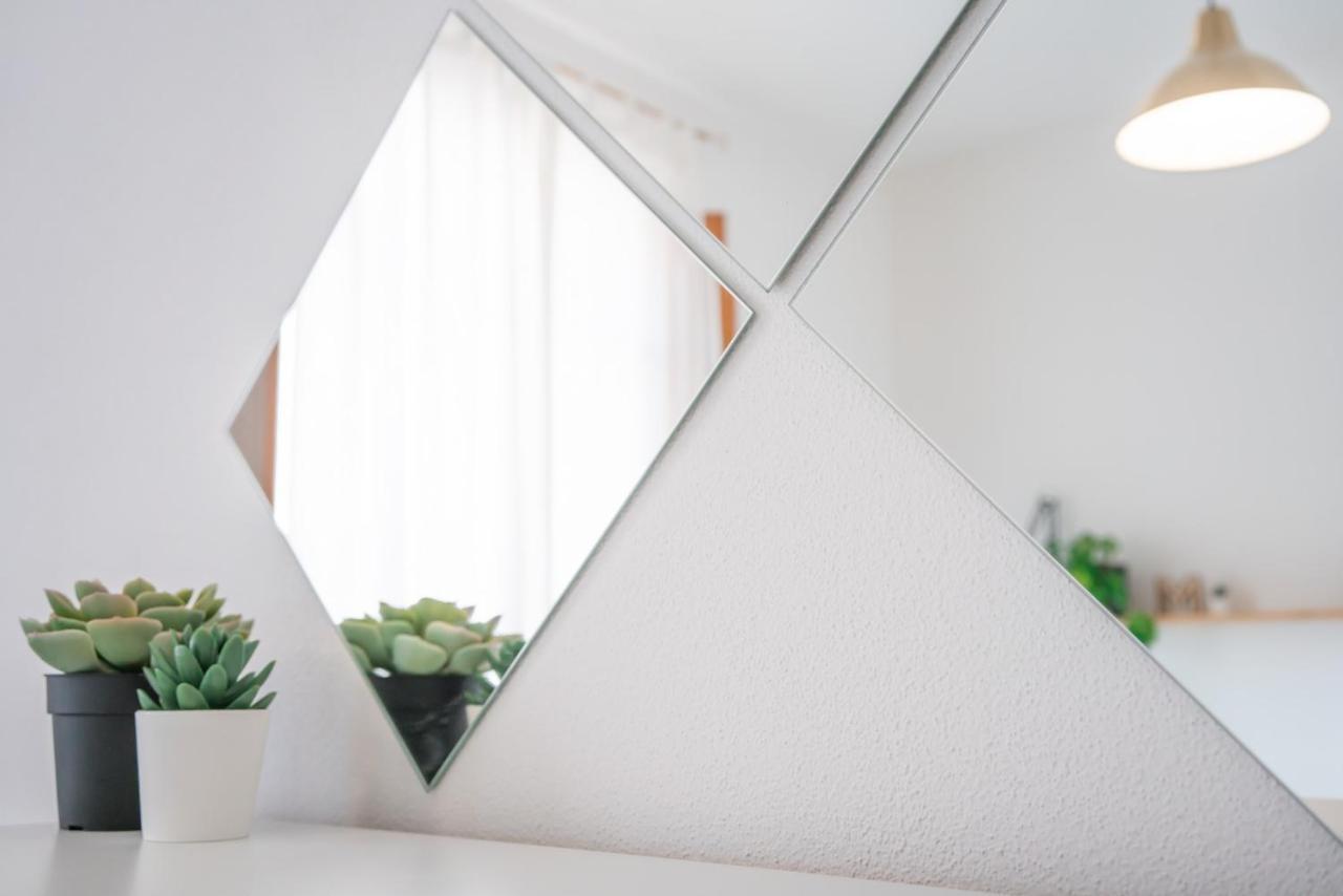Minimalist Chic A Villanova 3Bdr - 2Bth - Wifi Cagliari Buitenkant foto